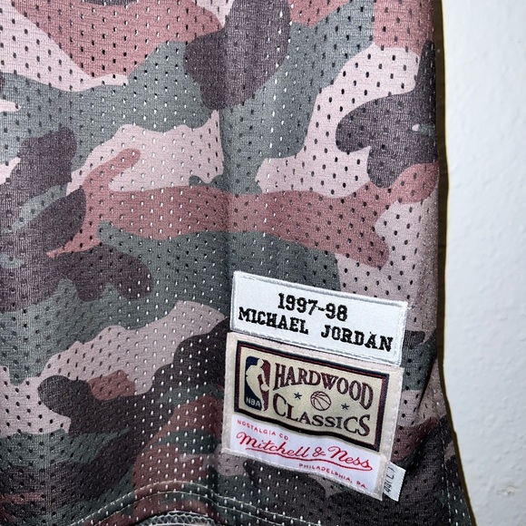 Mens shirt MITCHELL&NESS size L - Picture 3 of 7